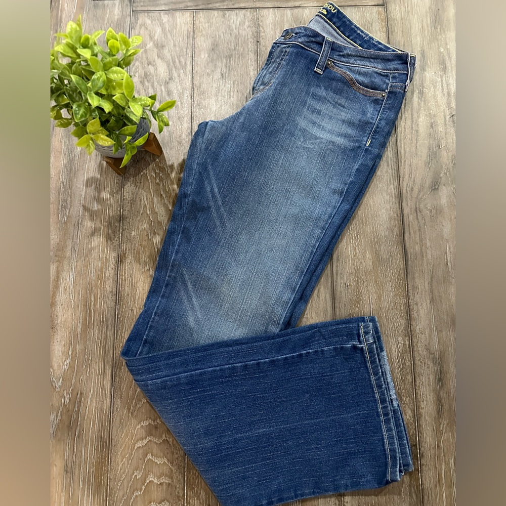 Bisou bisou Jeans - Picture 11 of 11